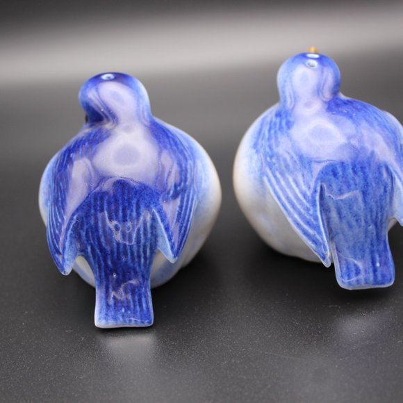 Vintage Eastern Blue Birds Salt and Pepper - Picture 3 of 13